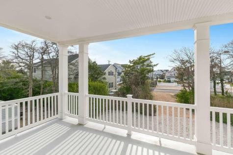 916 Ocean Avenue Mantoloking NJ 08738