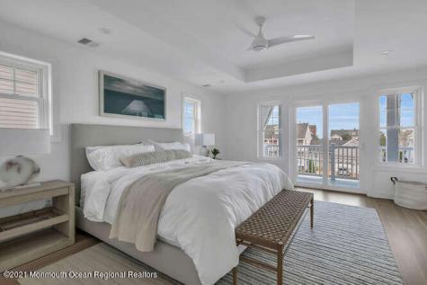 916 Ocean Avenue Mantoloking NJ 08738