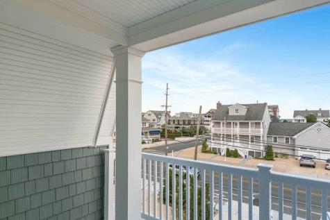 916 Ocean Avenue Mantoloking NJ 08738