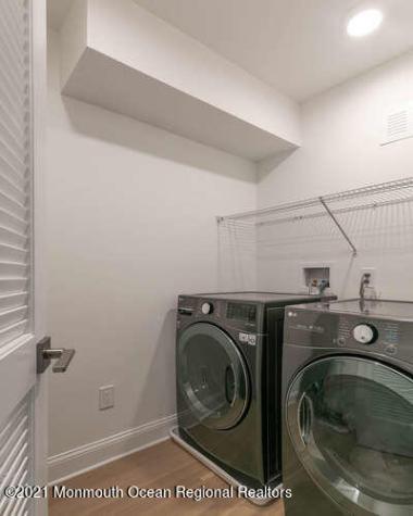 916 Ocean Avenue Mantoloking NJ 08738
