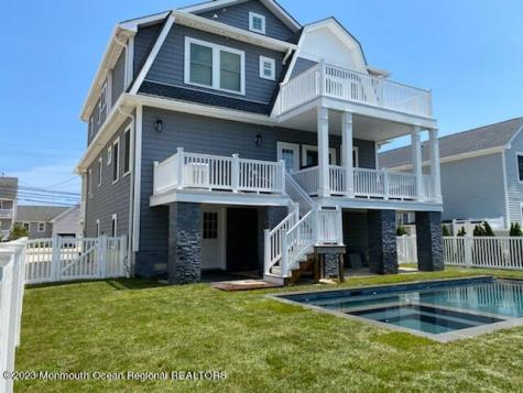 916 Ocean Avenue Mantoloking NJ 08738