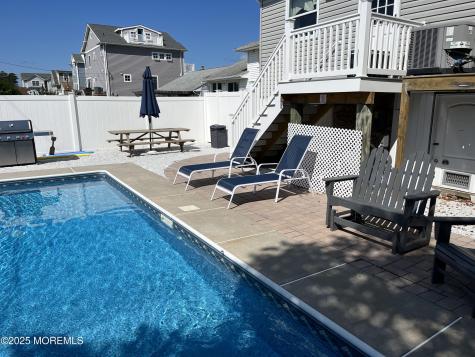 32 Niblick Street Point Pleasant Beach NJ 08742