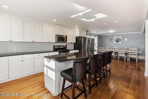 32 Niblick Street Point Pleasant Beach NJ 08742