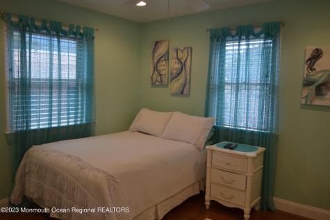 11 3rd Avenue Seaside Park NJ 08752