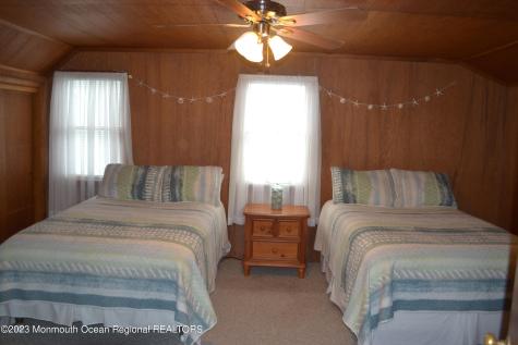 11 3rd Avenue Seaside Park NJ 08752
