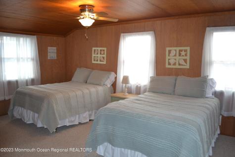 11 3rd Avenue Seaside Park NJ 08752