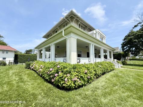 125 Cedar Avenue Allenhurst NJ 07711