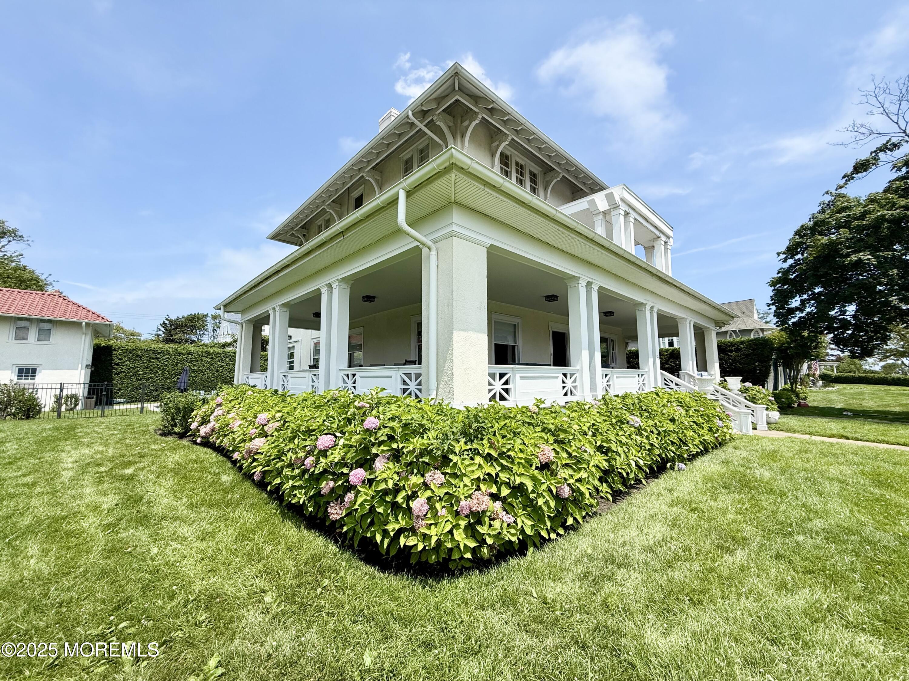 125 Cedar Avenue Allenhurst NJ 07711