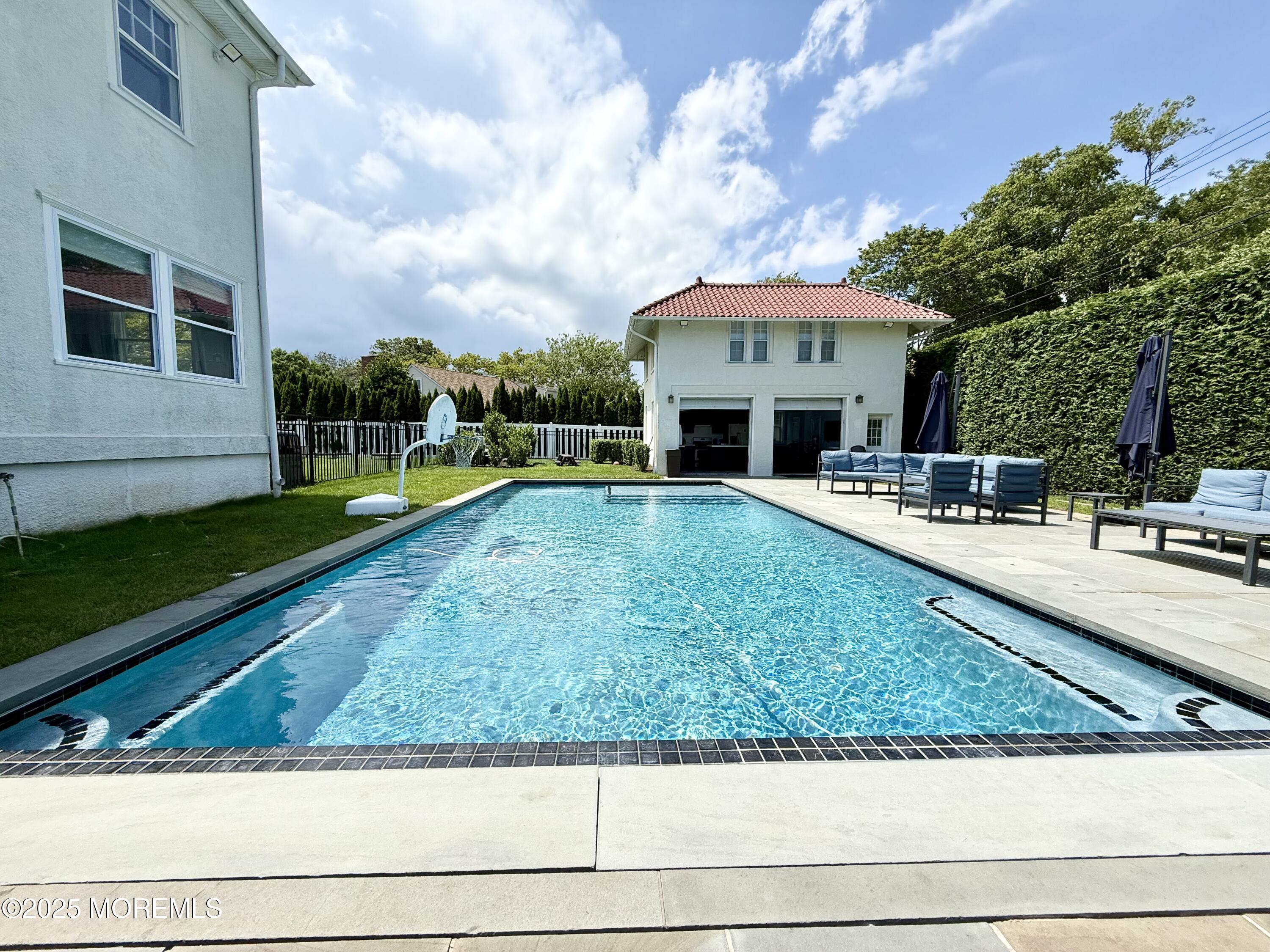 125 Cedar Avenue Allenhurst NJ 07711