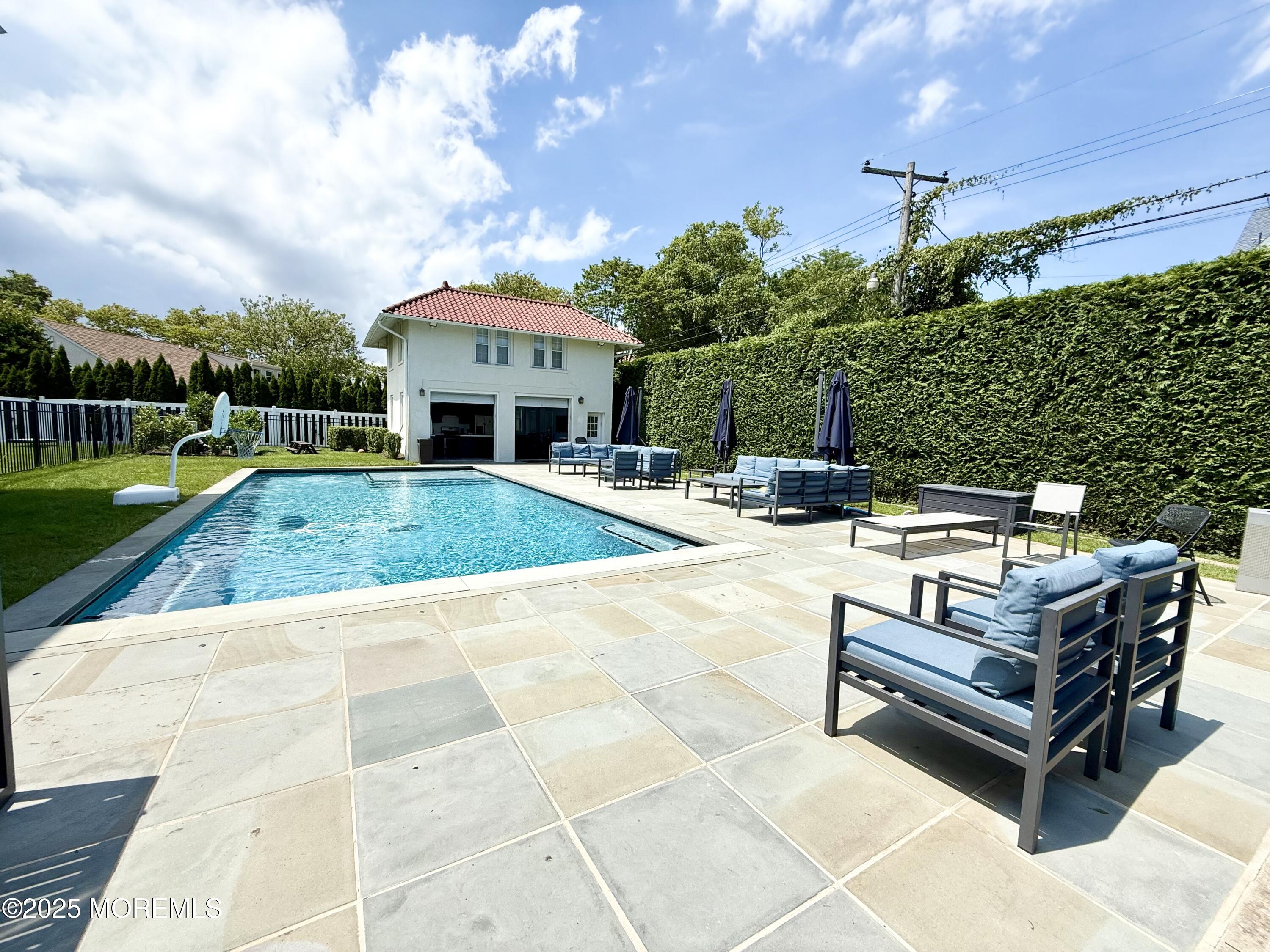 125 Cedar Avenue Allenhurst NJ 07711