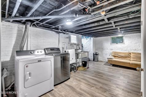 370 E Main Street Manasquan NJ 08736