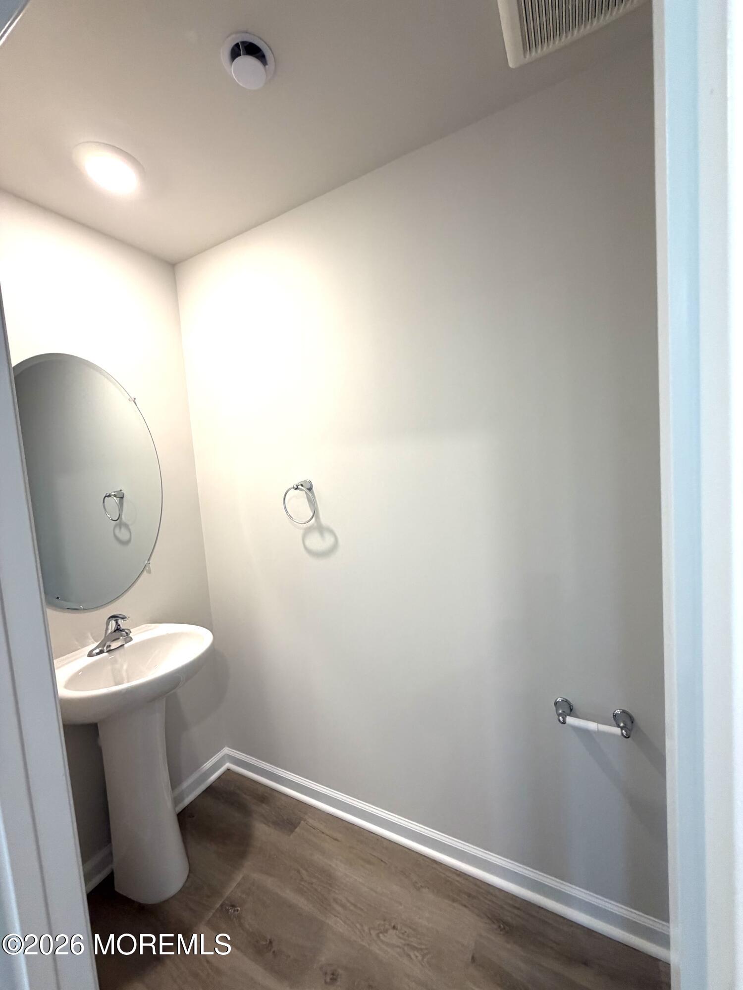 128 Essex Drive Sicklerville NJ 08081