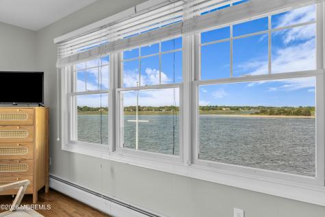 14 Willow Way Sea Bright NJ 07760