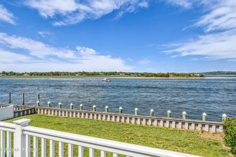 14 Willow Way Sea Bright NJ 07760