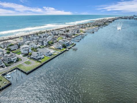 14 Willow Way Sea Bright NJ 07760