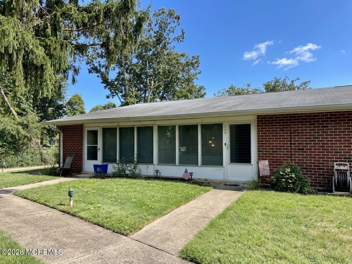 1192B Clydebank Court Lakewood NJ 08701