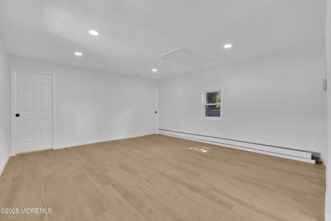 61 Gladney Avenue Toms River NJ 08753