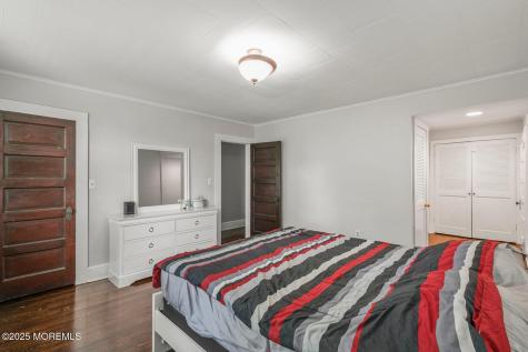 496 W Park Avenue Ocean Twp NJ 07755