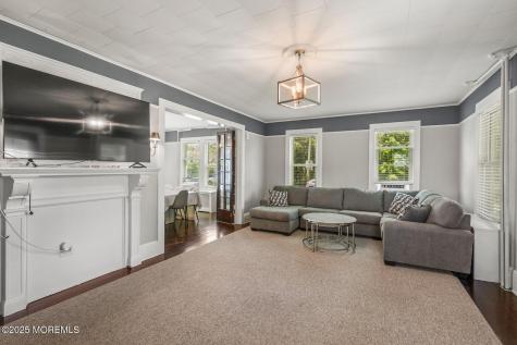 496 W Park Avenue Ocean Twp NJ 07755