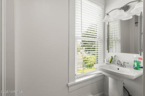 496 W Park Avenue Ocean Twp NJ 07755