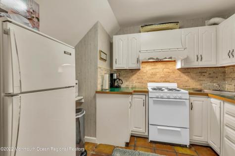 512 Main Avenue Bay Head NJ 08742