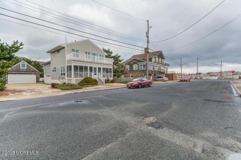 10 E Street Seaside Park NJ 08752