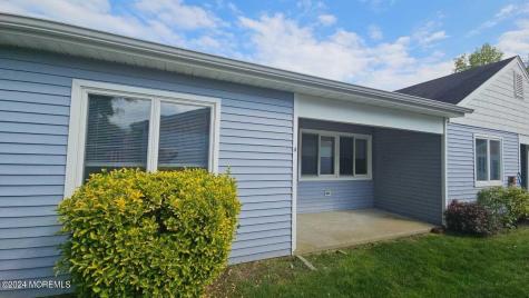 1700 Nj 37 W Toms River NJ 08757