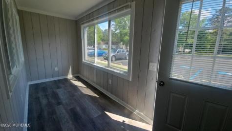 1700 Nj 37 W Toms River NJ 08757