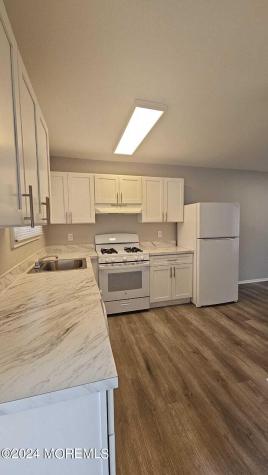 1700 Nj 37 W Toms River NJ 08757