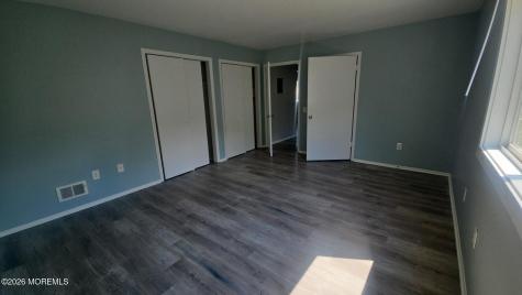 1700 Nj 37 W Toms River NJ 08757