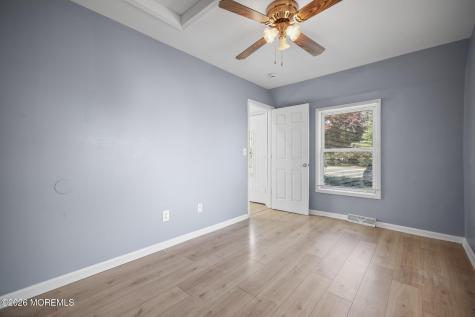 804 Nutswamp Road Red Bank NJ 07701