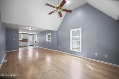 804 Nutswamp Road Red Bank NJ 07701