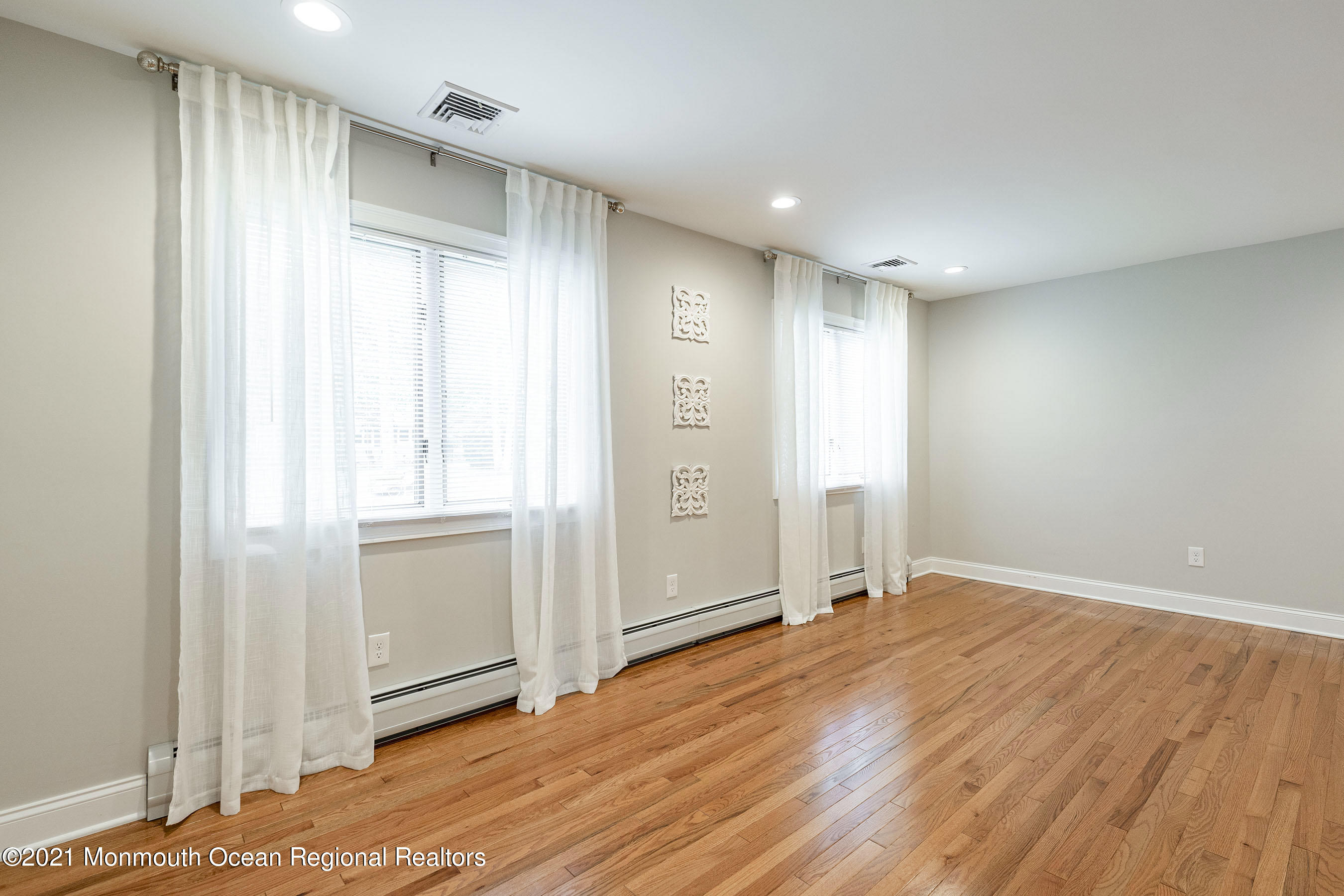 16 Cypress Avenue Jackson NJ 08527