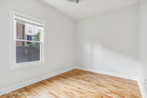170 Seaman Street Middlesex NJ 08904