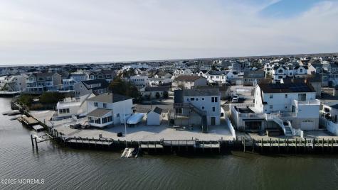 24 Richard Drive Beach Haven West NJ 08050