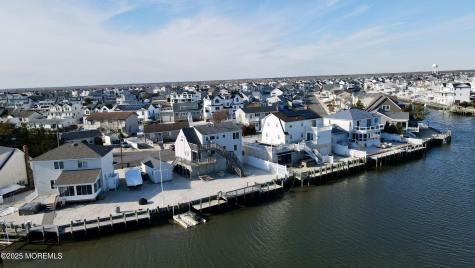 24 Richard Drive Beach Haven West NJ 08050