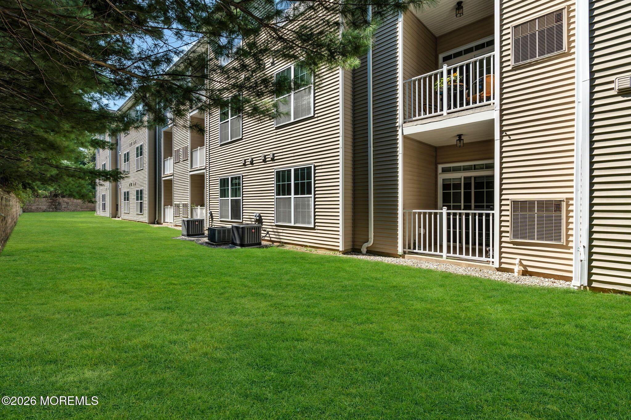 313 Sophee Lane Lakewood NJ 08701