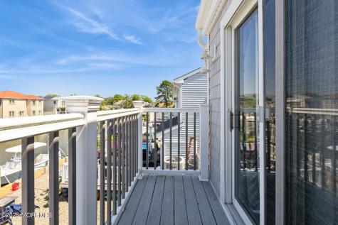22 Longpoint Drive Brick NJ 08723