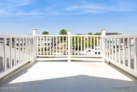 22 Longpoint Drive Brick NJ 08723