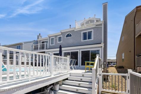 22 Longpoint Drive Brick NJ 08723
