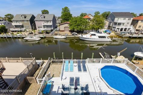 22 Longpoint Drive Brick NJ 08723