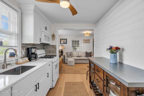 316 Woodland Avenue Brielle NJ 08730