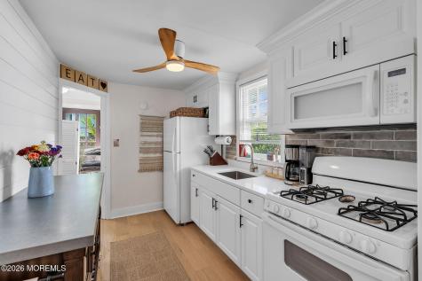 316 Woodland Avenue Brielle NJ 08730
