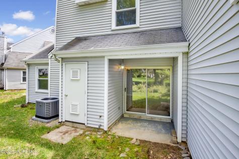 6 Stowe Court Freehold NJ 07728