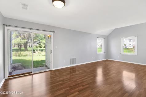 6 Stowe Court Freehold NJ 07728
