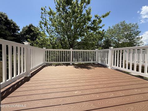 28 Abby Road Farmingdale NJ 07727
