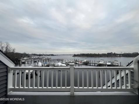 210 Spinnakers Cove Toms River NJ 08753