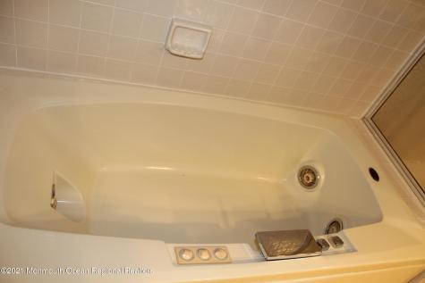 210 Spinnakers Cove Toms River NJ 08753