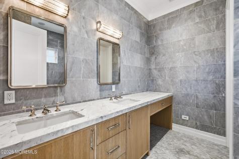 300 Lake Drive Allenhurst NJ 07711