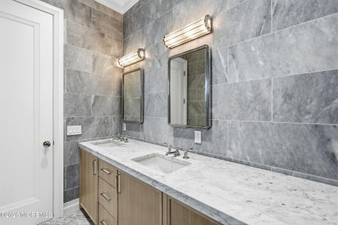 300 Lake Drive Allenhurst NJ 07711